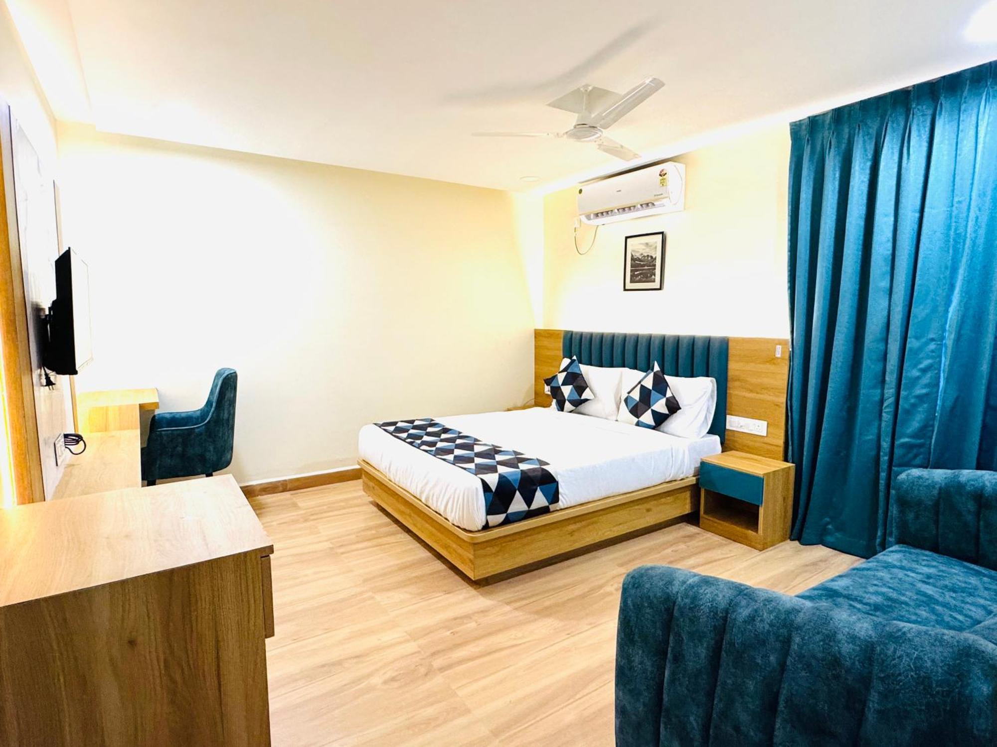 White Ridge Premium Hotel Hyderabad Exterior foto